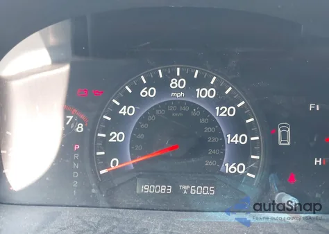 2005 Honda Odyssey Ex-L z USA, uszkodzony, nr VIN 5FNRL38785B036142